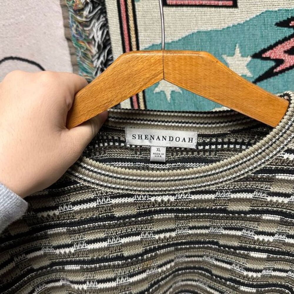 Vintage 90's 3D Knit Coogi Style Sweater - Picture 4 of 4